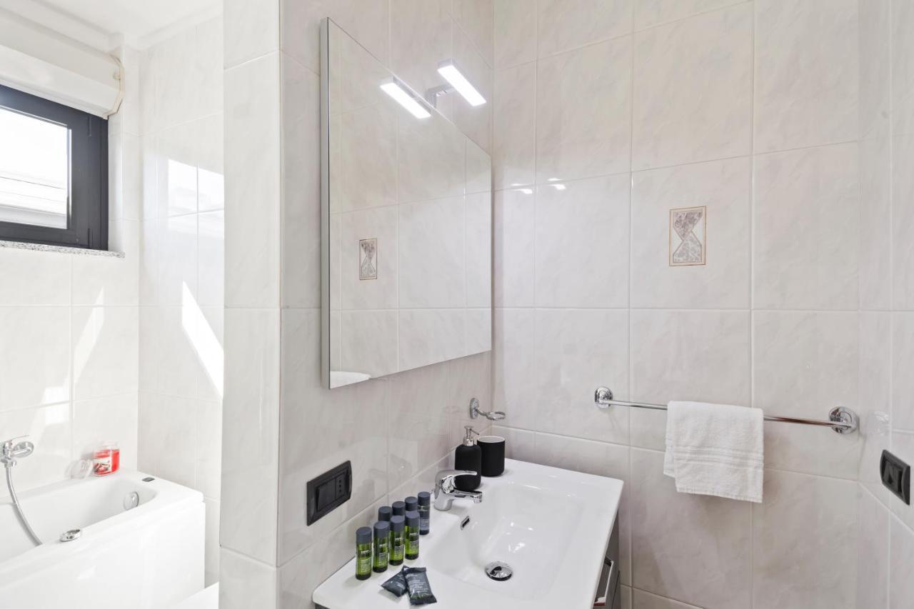 Bari Waterfront Apartment Exterior foto